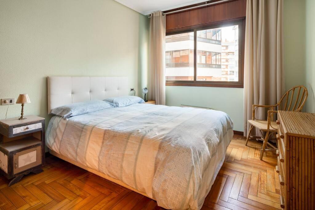 Apartamento Centro De Vigo Con Paking Gratuito Bagian luar foto