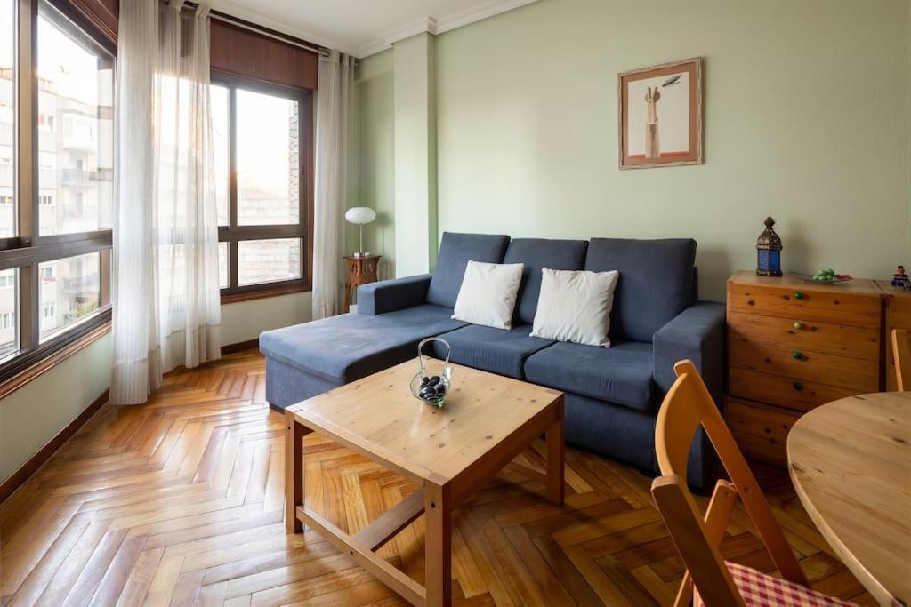 Apartamento Centro De Vigo Con Paking Gratuito Bagian luar foto