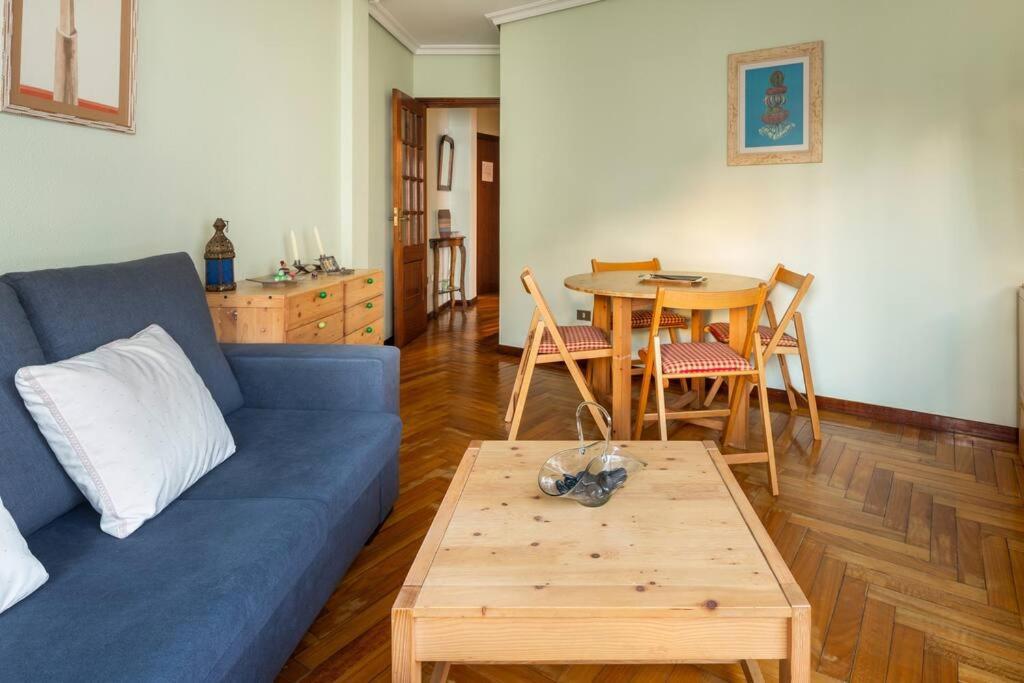 Apartamento Centro De Vigo Con Paking Gratuito Bagian luar foto